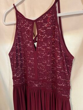 Morgan & Co. Elegant Burgundy Maxi Dress with Sequined Lace Bodice